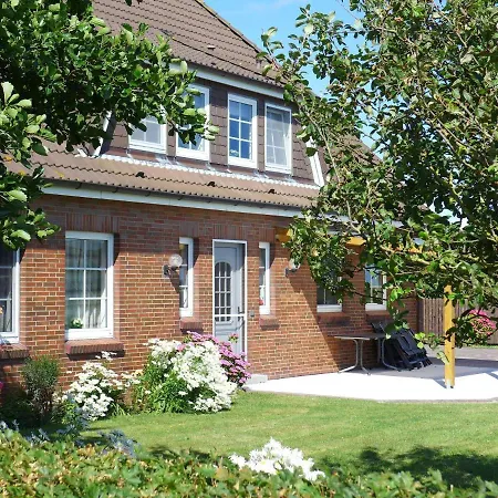 Ferienwohnung-meeresbrise Апартаменты Пельворм